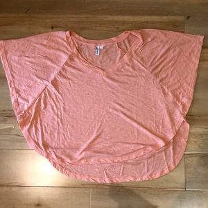 Peach flowy short sleeve shirt